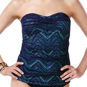Island Escape Crochet Strapless Tankini Top